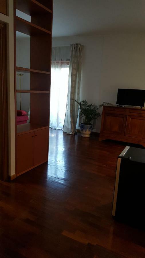 Trastevere Apartment Рим Екстер'єр фото