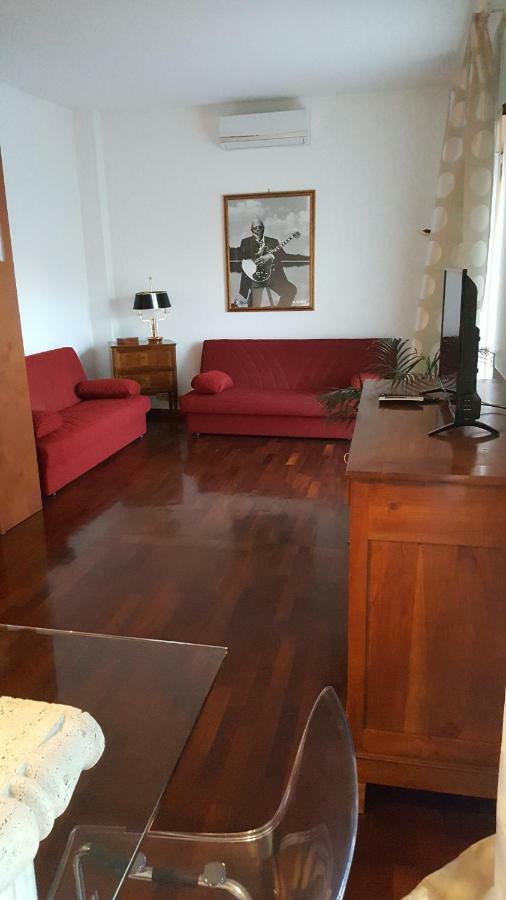 Trastevere Apartment Рим Екстер'єр фото